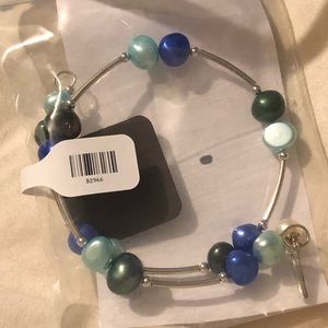 Vantel Pearls seaside wrap bracelet